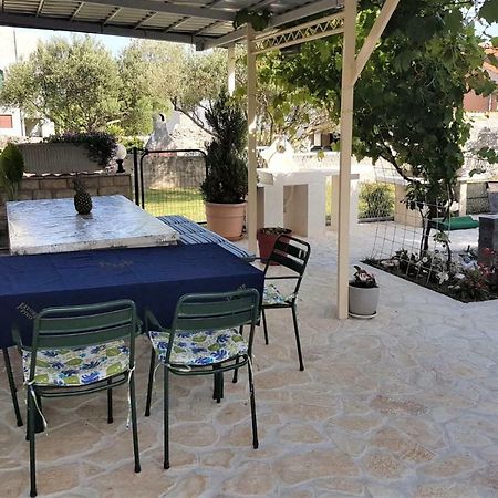 Apartment Maslenica, Near Zadar Екстериор снимка